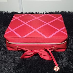 Estee Lauder Make Up Bag
